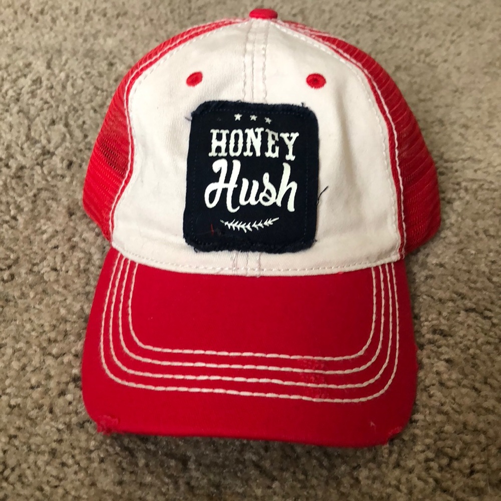 Ruby’s Rubbish hat